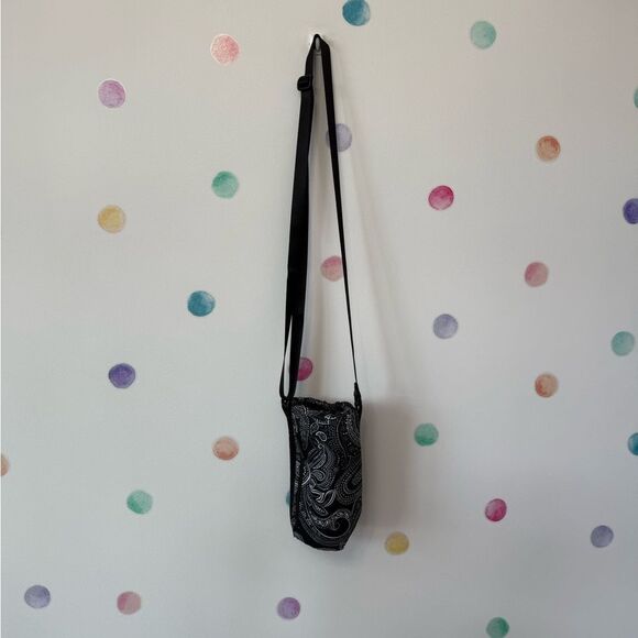 Black and White Patterned Women's Bag - Picture 3 of 7